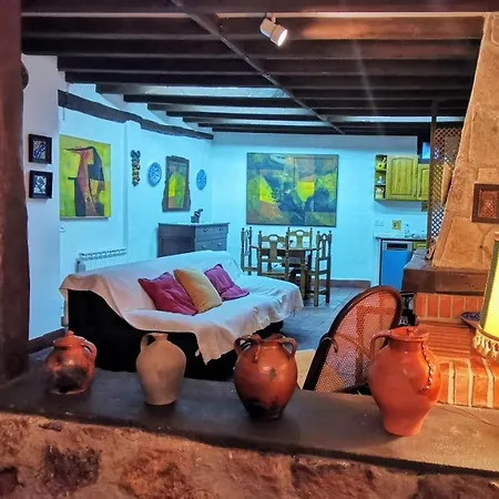 Casa Independiente Y Completa Con 